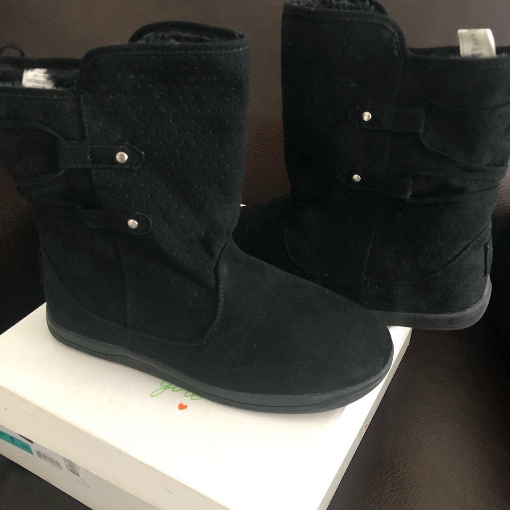Winter boots